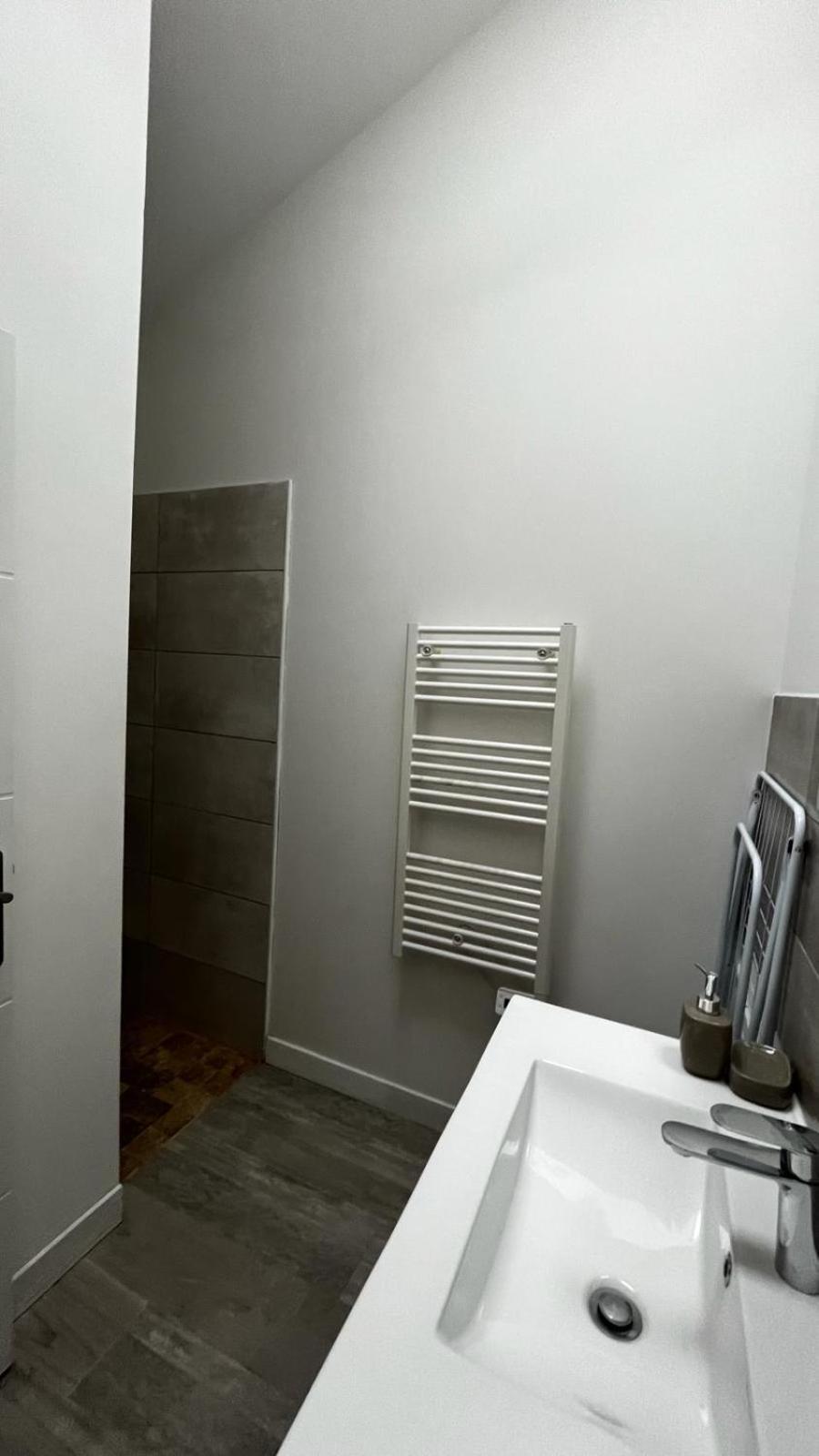 Spacieux T2, Residence Charles Trenet Narbonne Rom bilde