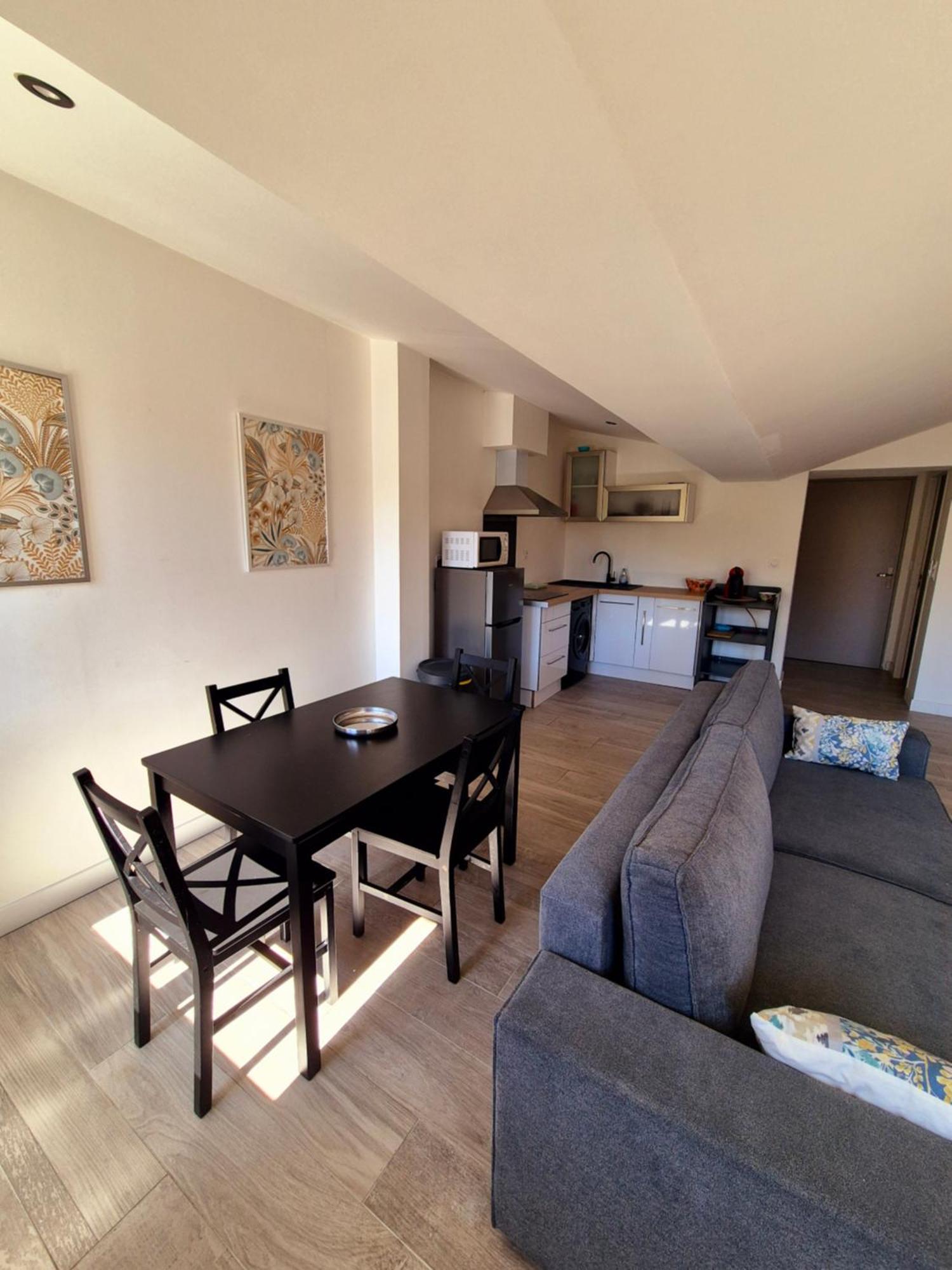 Spacieux T2, Residence Charles Trenet Narbonne Eksteriør bilde